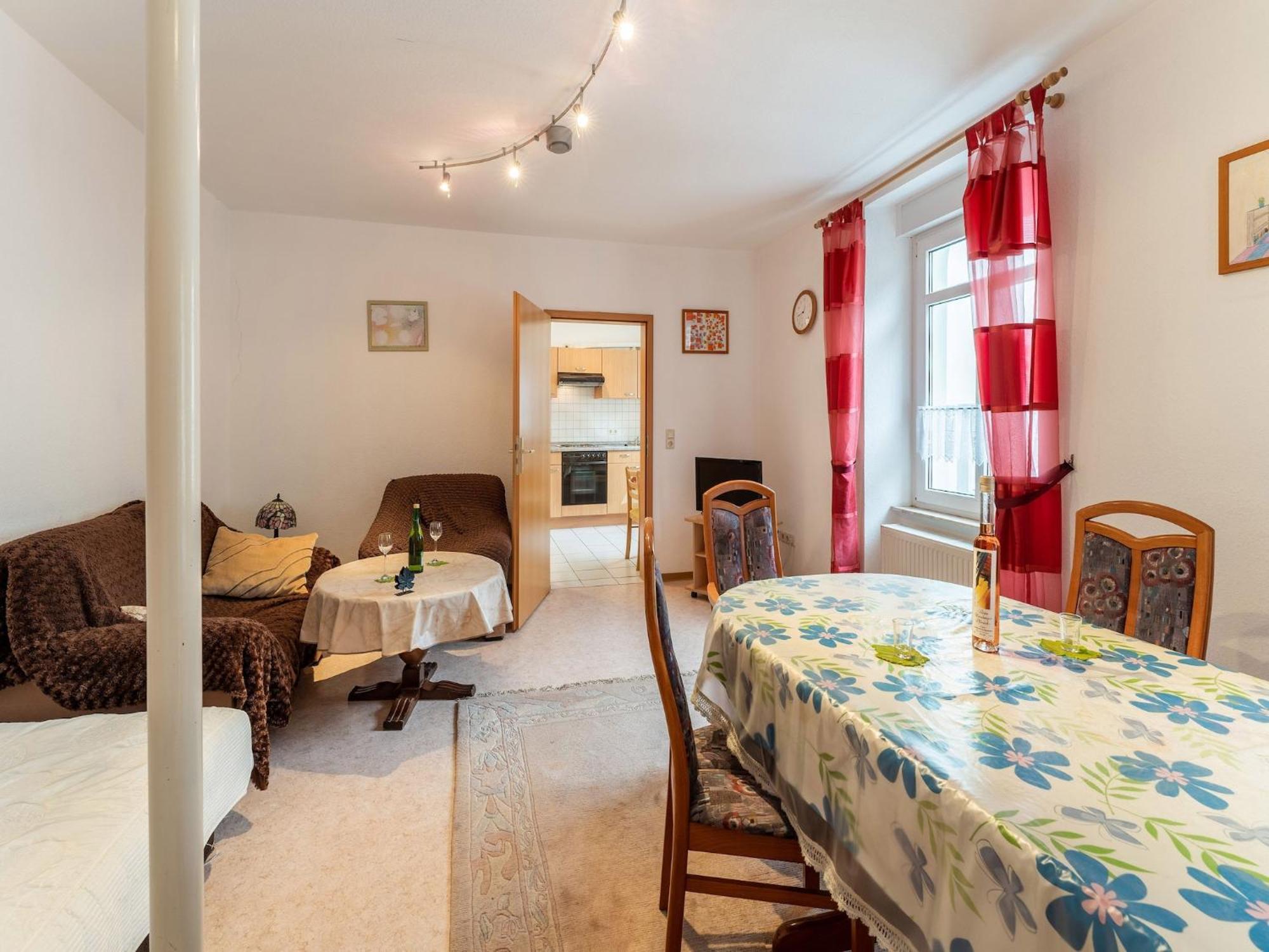 Comfortable Apartment In Ediger Eller Eifel Sankt Aldegund Extérieur photo